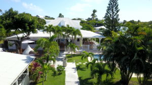 Villa coup de cœur 5 chambres avec 2 villas annexes – St-François
