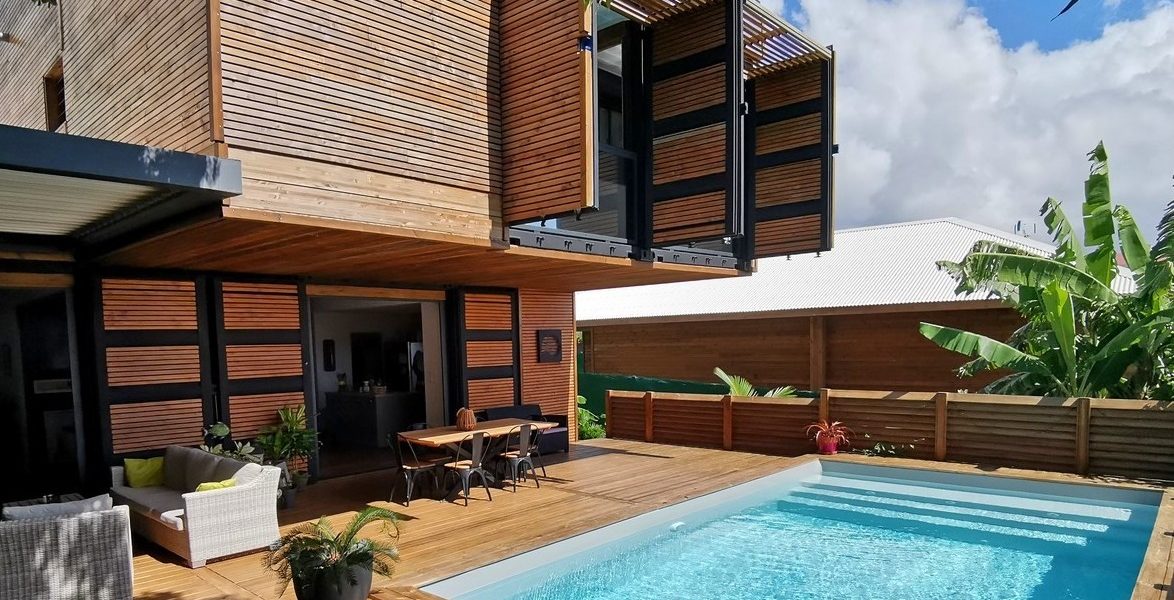 Superbe villa contemporaine neuve avec piscine – Saint-François