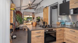 APPARTEMENT AU STYLE LOFT INDUSTRIEL – 2 CHAMBRES – BAS DU FORT