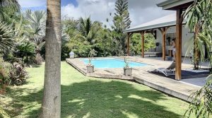 CHARMANTE VILLA 3 CHAMBRES – PISCINE – QUARTIER RECHERCHE – PROCHE PLAGE ET COMMODITES