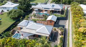 Ensemble immobilier de deux villas avec piscines – Forte rentabilité locative